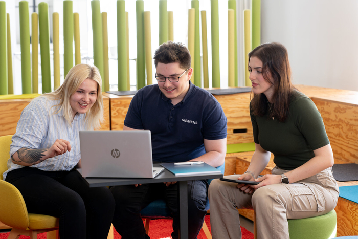 Designcenter NX zdarma pro studenty a školy Designcenter NX zdarma pro studenty a školy